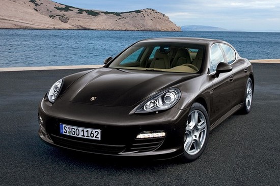 987371056_porsche_panamera_1_0_550x367_.jpg