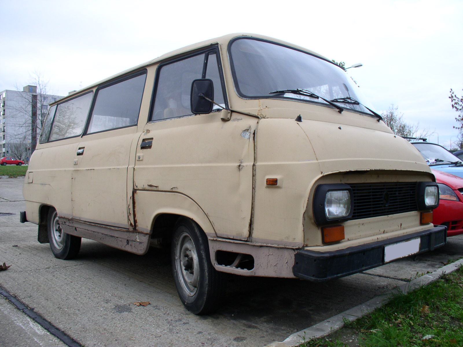 Skoda_1203_0.jpg