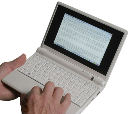 asus_eee_pc_4.jpg