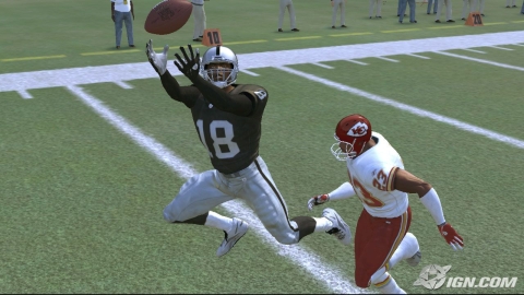 madden-nfl-06-20051114095524417-000.jpg